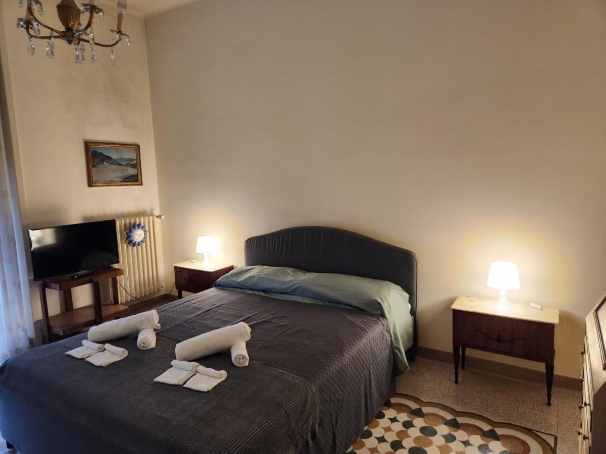 לינה וארוחת בוקר ג'ויה דל קולה La Grande Casa Di Puglia מראה חיצוני תמונה